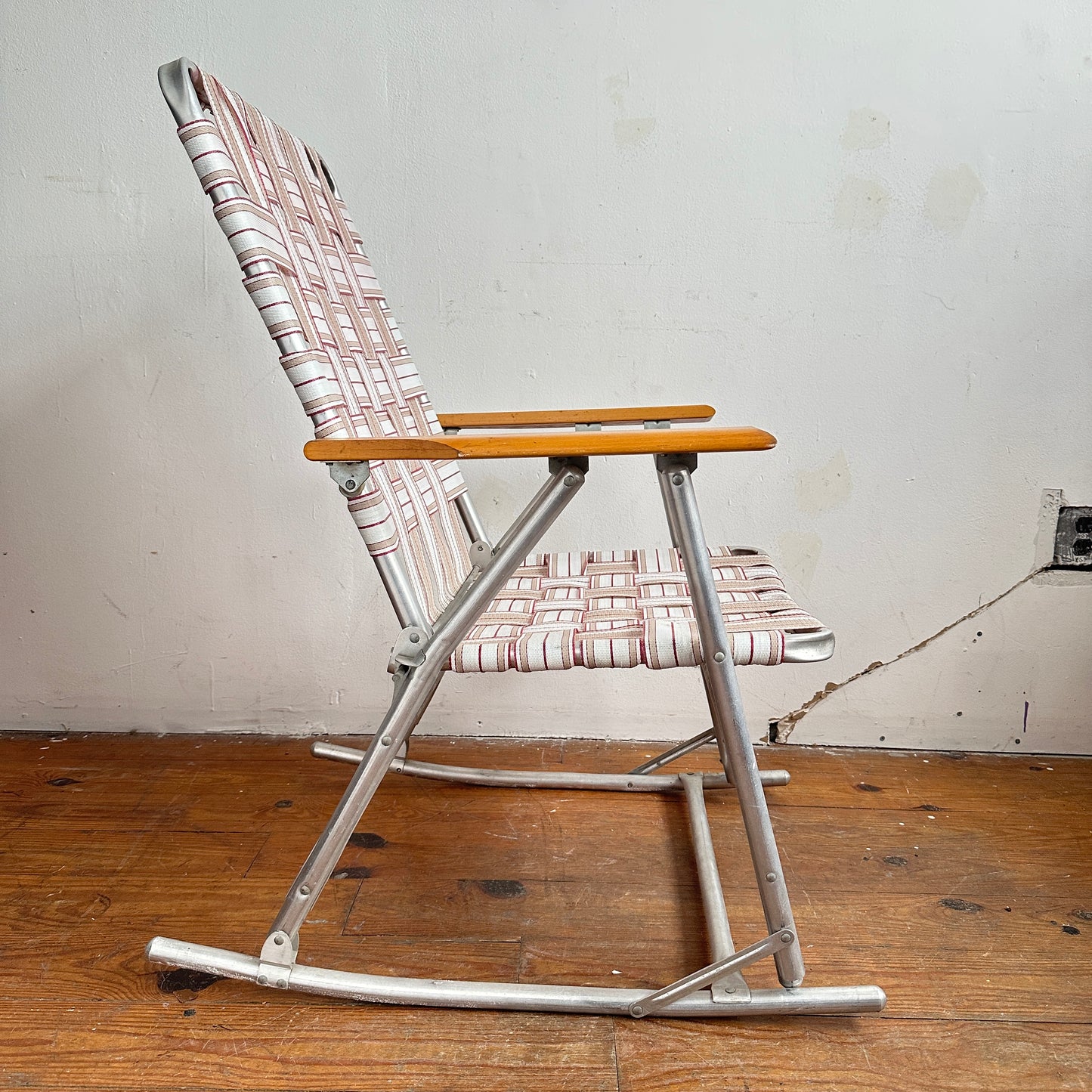 FC021 ROCKING LAWN CHAIR