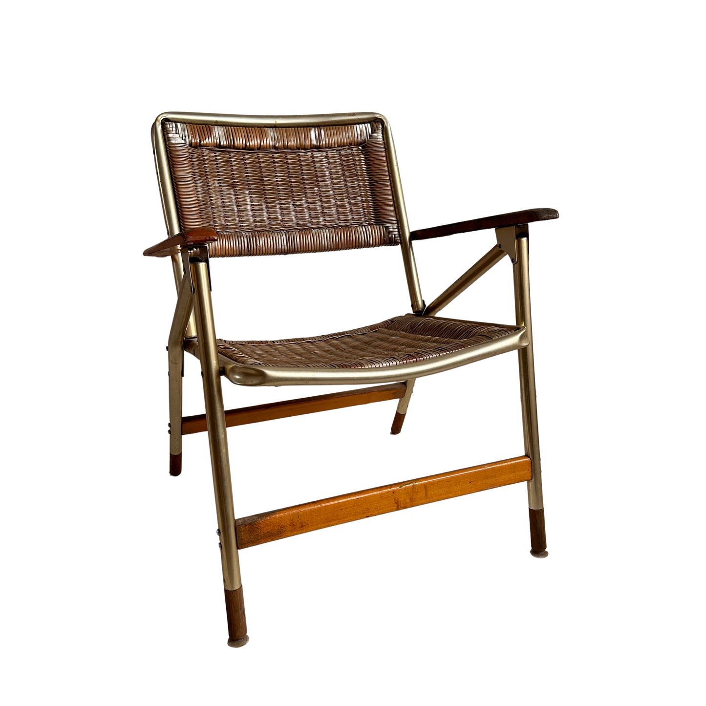 FC024 DISTRESSED WICKER & ALUMINUM FOLDING CHAIRS