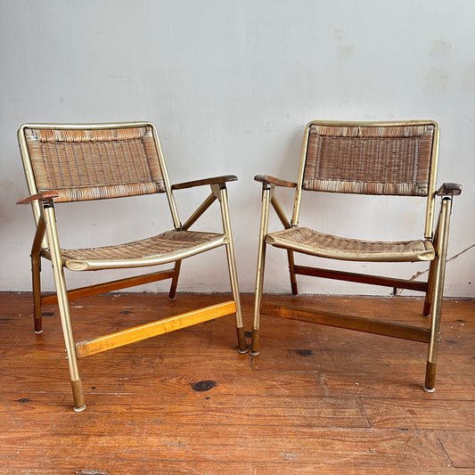 FC024 DISTRESSED WICKER & ALUMINUM FOLDING CHAIRS