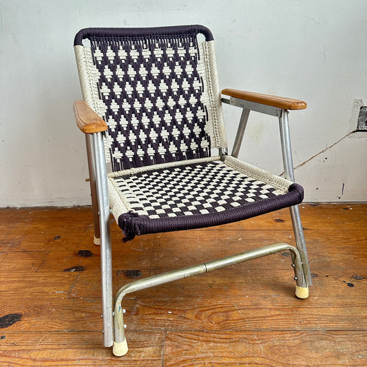 FC030 BROWN & WHITE MACRAME LAWN CHAIR
