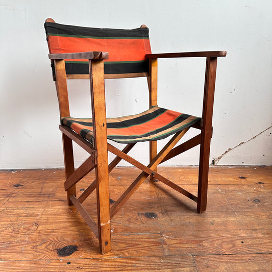 FC035 ANTIQUE WOOD DIRECTORS CHAIR