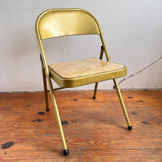 FC036 DISTRESSED GOLD WITH VINYL SEAT FOLDING CHAIR