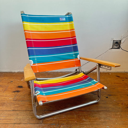 FC046 STRIPED FABRIC FOLDING BEACH CHAIR