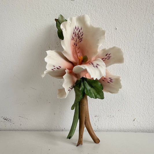 FF007 CERAMIC ORCHID LILY