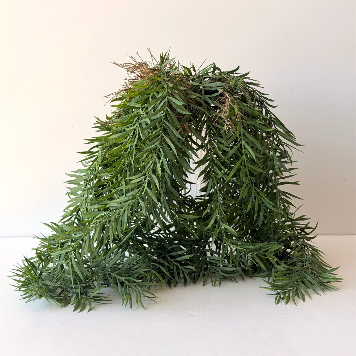 FF0011 SILK HANGING ROSEMARY GRASS