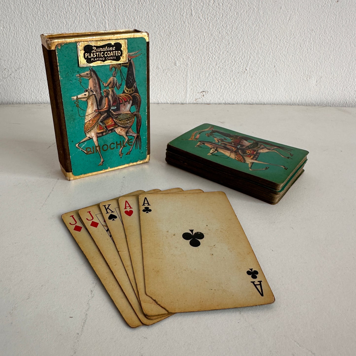 GT002 DURATONE HORSE PEOPLE PLAYING CARDS