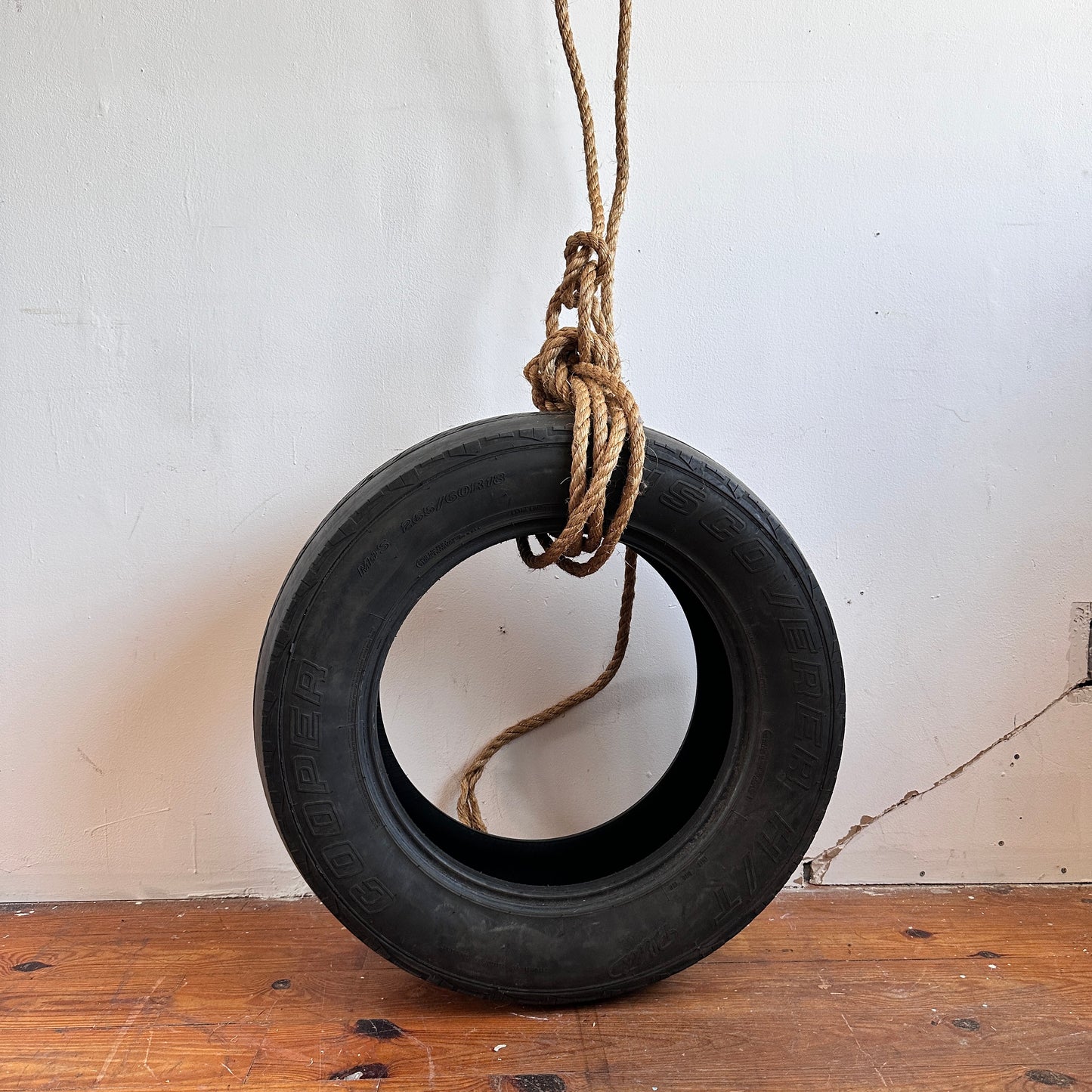 GT012 TIRE SWING