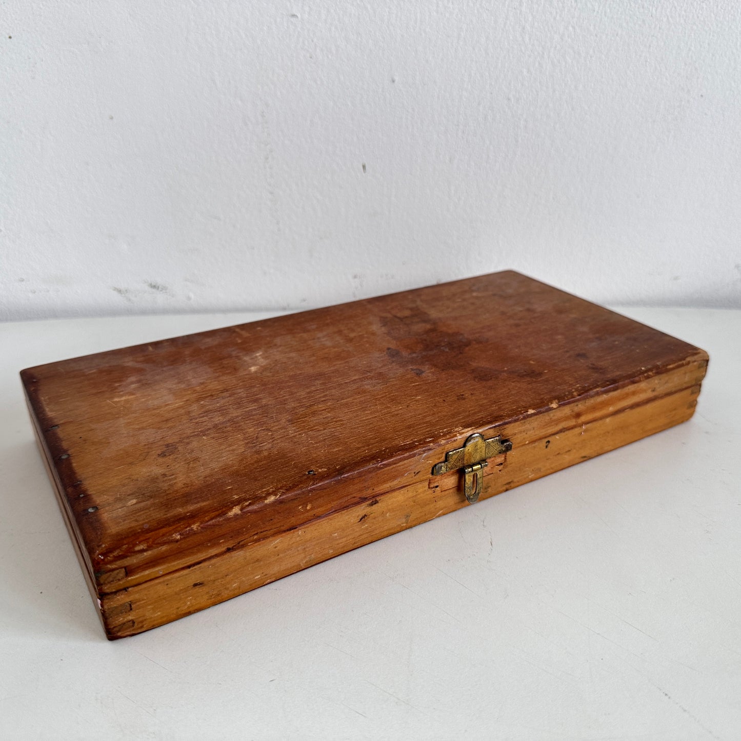 HC008 WOOD OIL PAINTS BOX