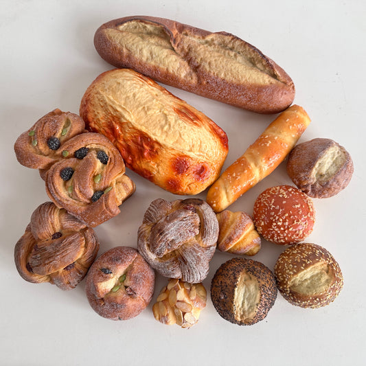 KT025 ASSORTED FAUX BREAD