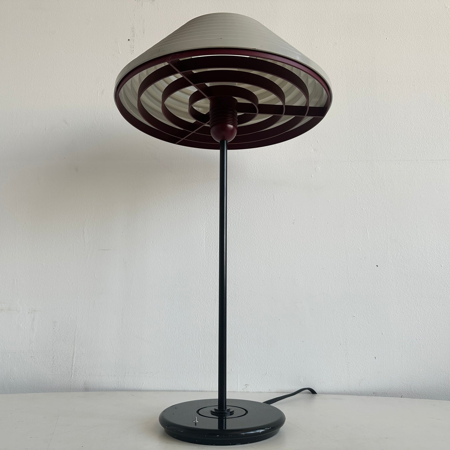 LI009 HERMAN MILLER 80'S DECO LAMP