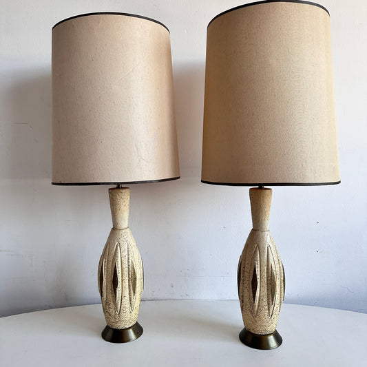 LI014 SET OF TWO MCM CERAMIC LARGE TABLE LAMPS