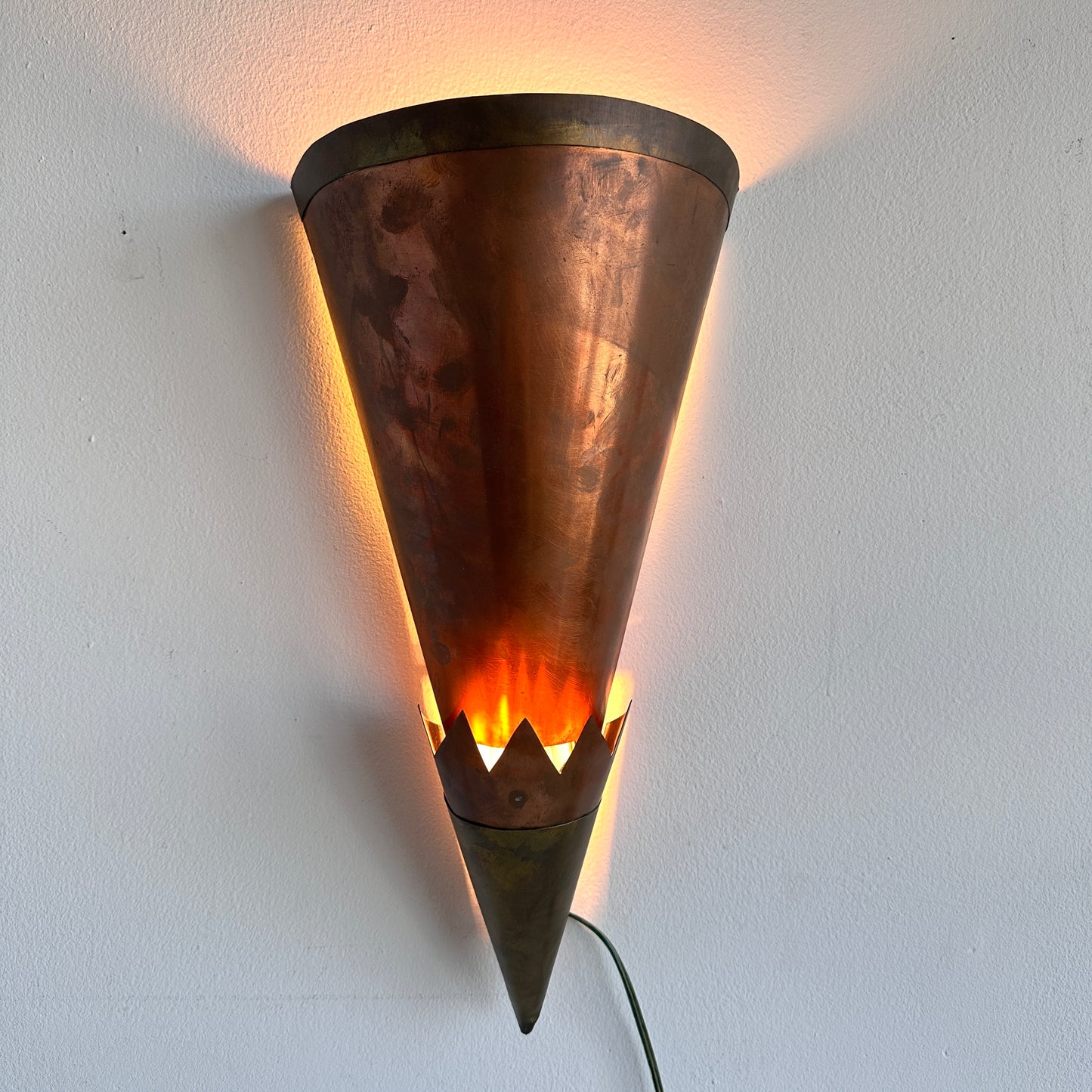 LI025 COPPER WALL SCONCE