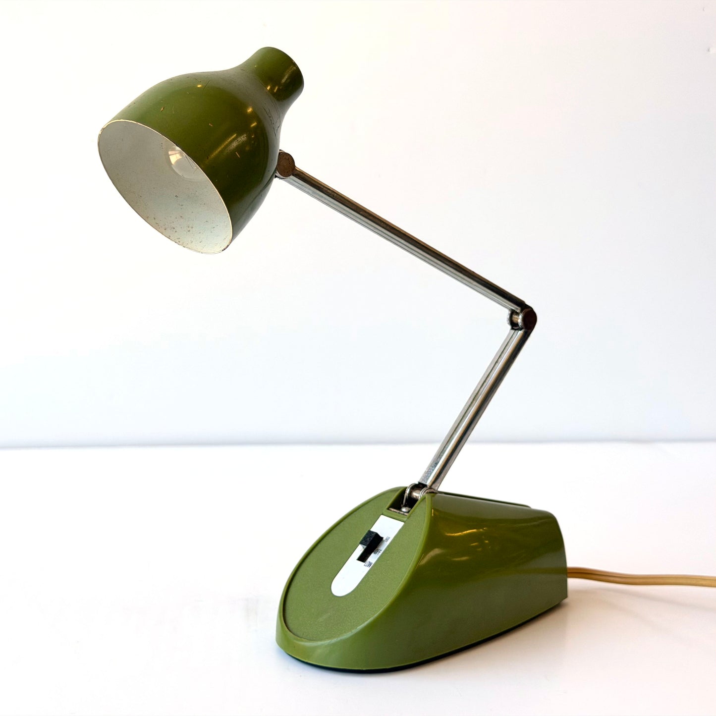 LI035 GREEN FOLDING DESK LAMP