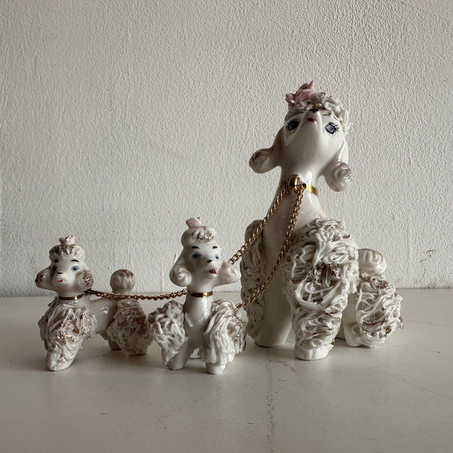 OB005 KINKY POODLE CREW