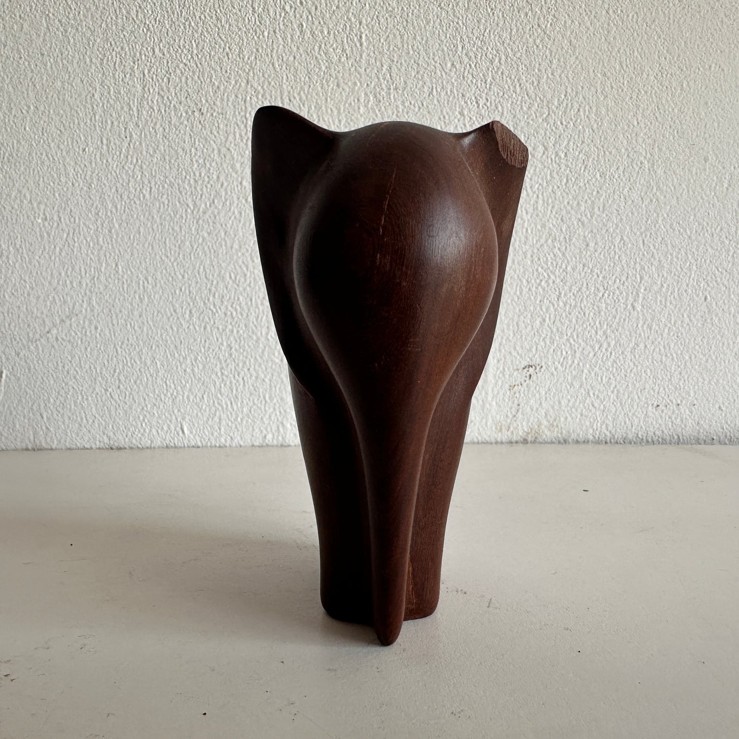 OB007 WOODEN ELEPHANT