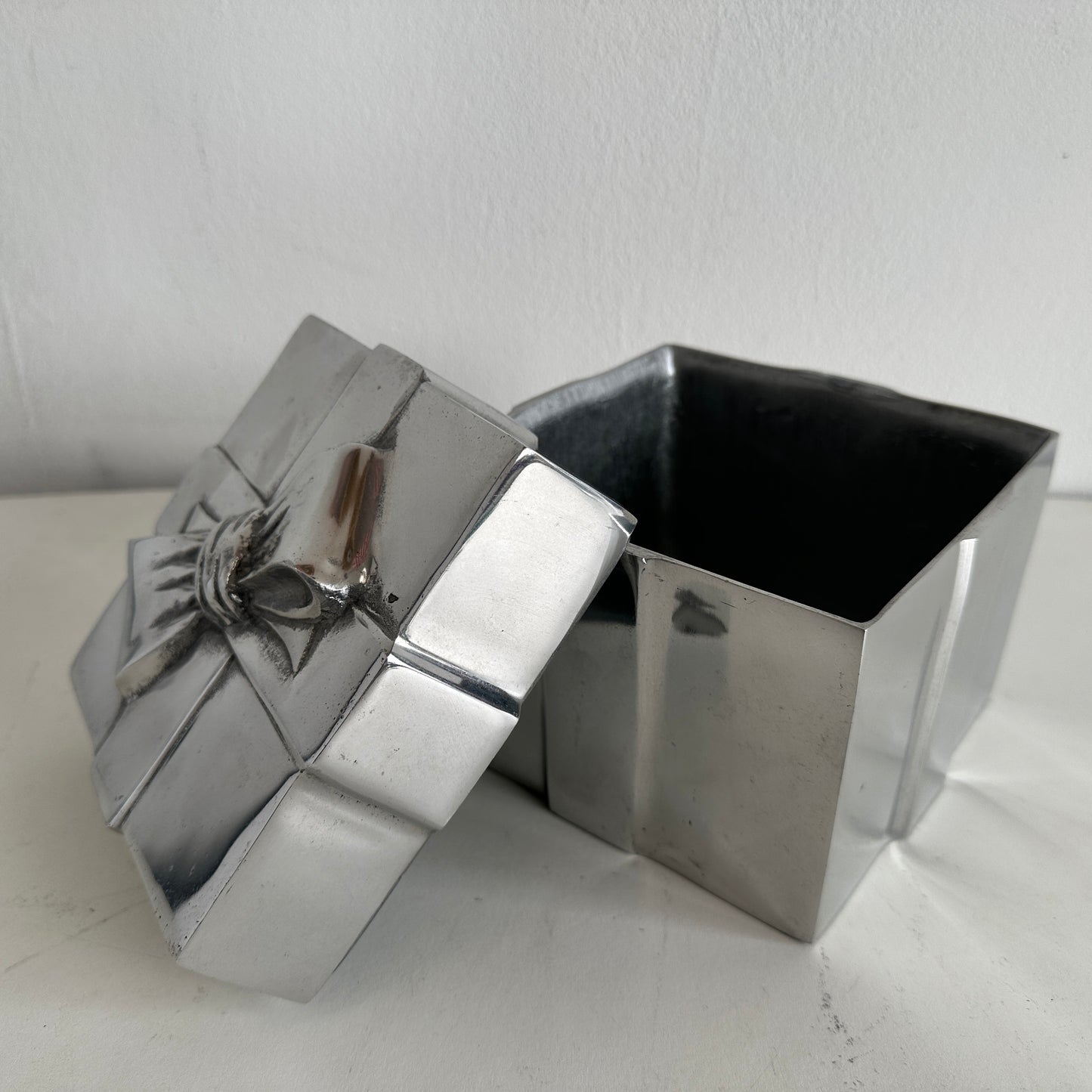 OB030 CHROME GIFTBOX