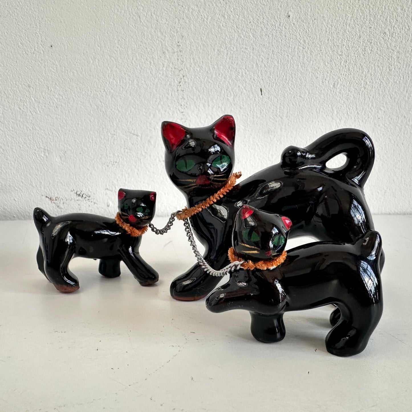 OB054 KINKY KITTY CREW