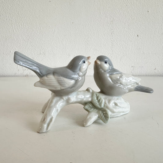 OB056 CERAMIC BIRDS ON A BRANCH