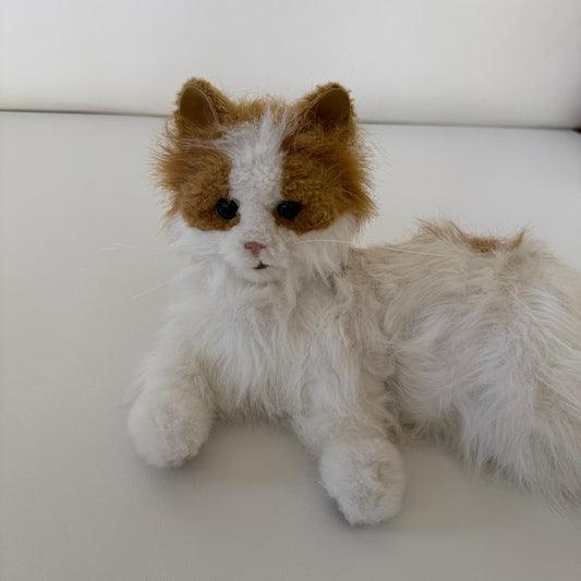 OB087B ORANGE & WHITE ELECTRONIC CAT