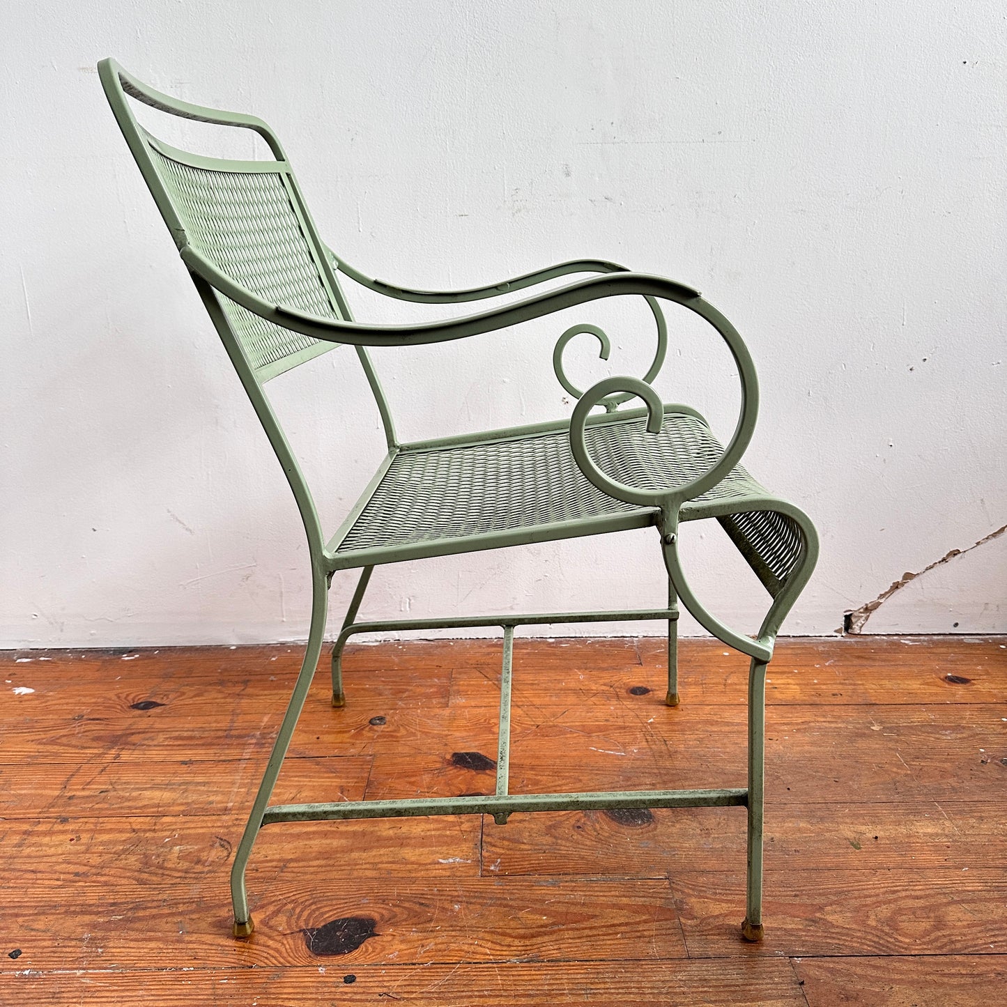 OD003 LIGHT GREEN OUTDOOR CHAIR WITH NESTING SIDE TABLES