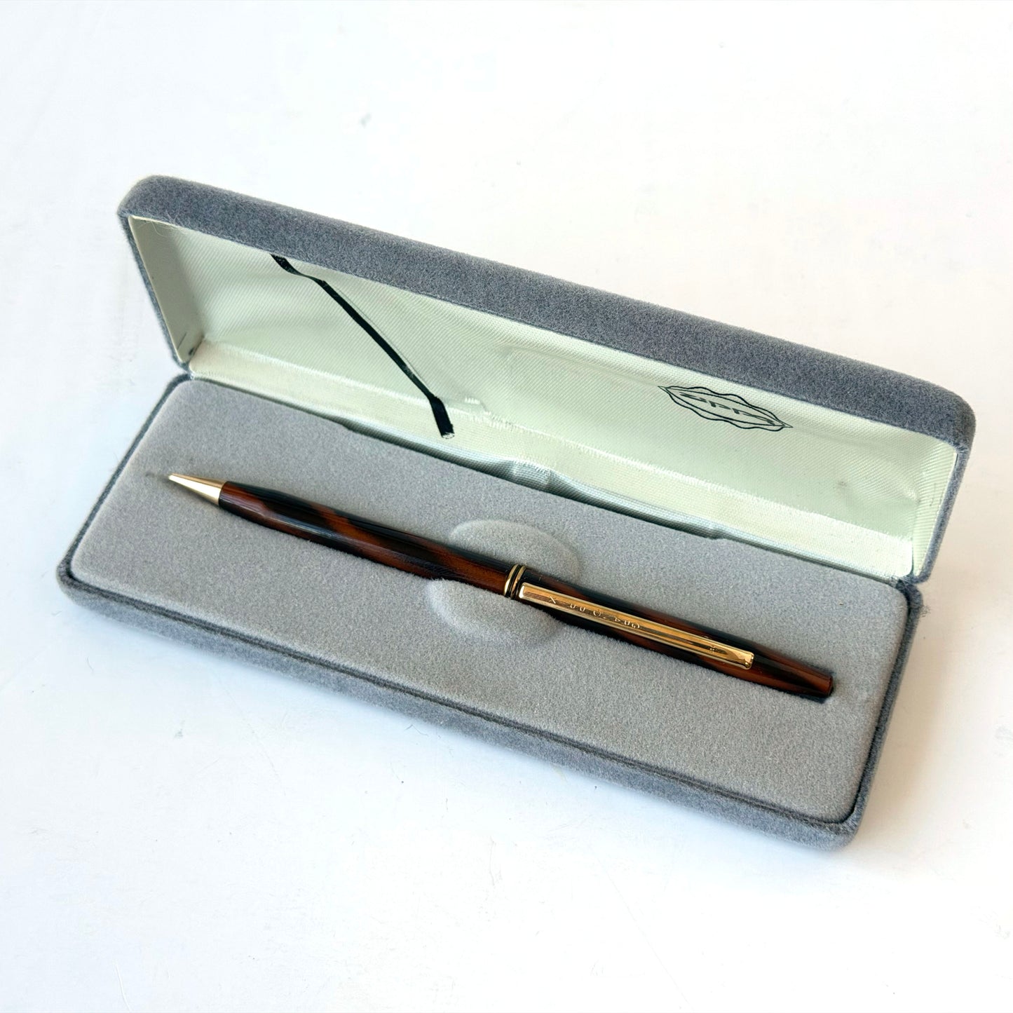 OF001 GRAND PRIX MECHANICAL PENCIL WITH GREY CASE