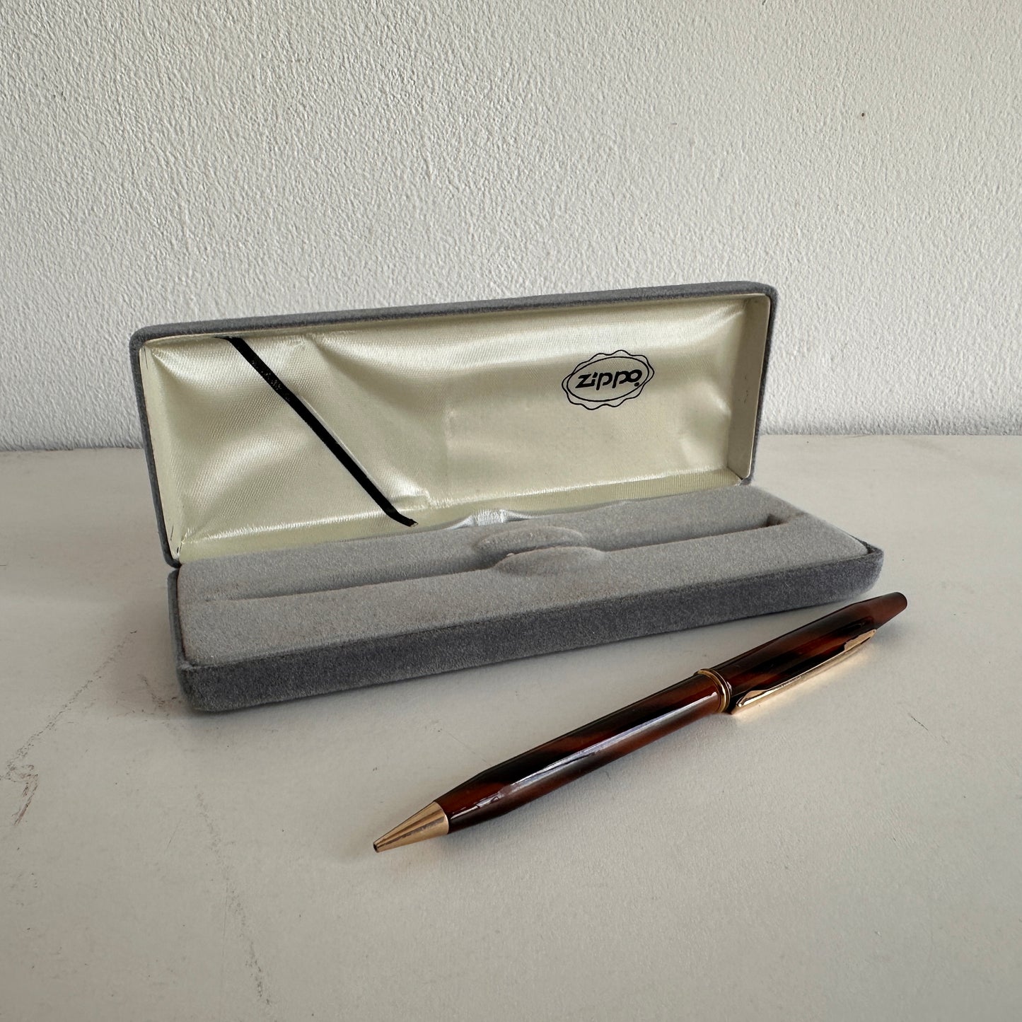 OF001 GRAND PRIX MECHANICAL PENCIL WITH GREY CASE