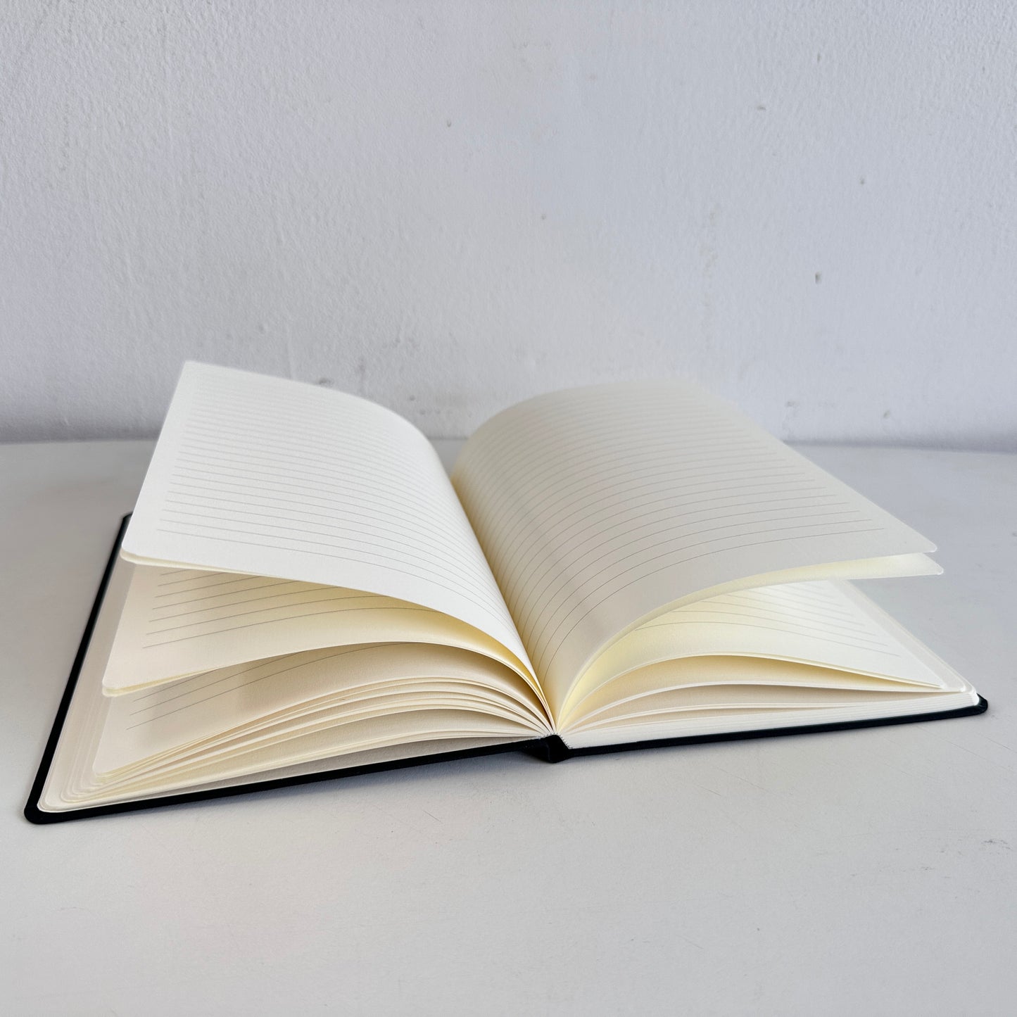 OF008 BLACK LINEN NOTEBOOK