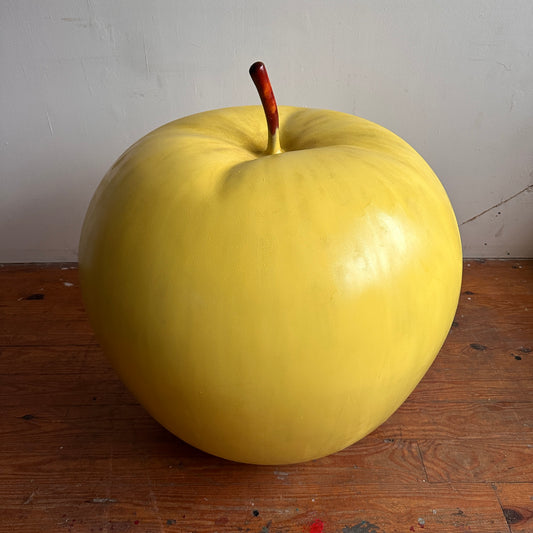 OS001 PAINTABLE BIG APPLE