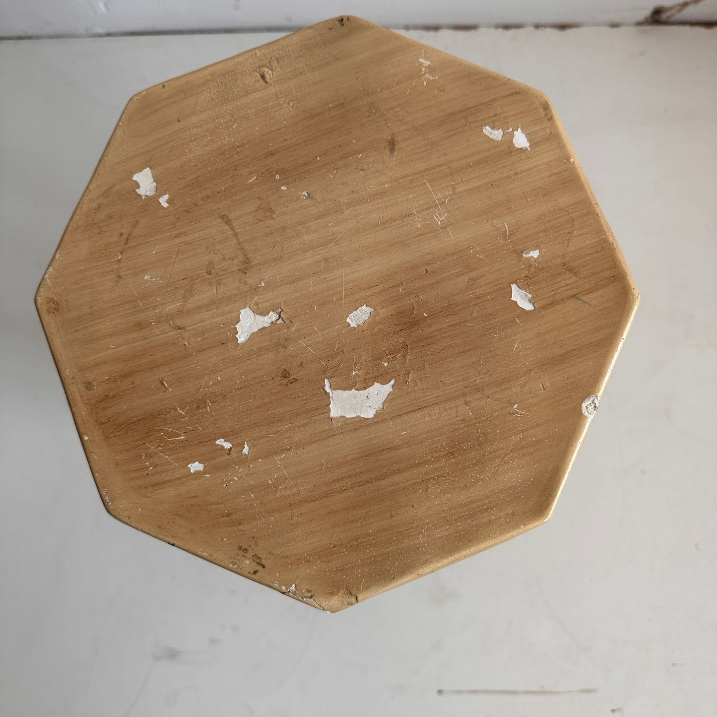 PD005 BIXENTINE PEDESTAL