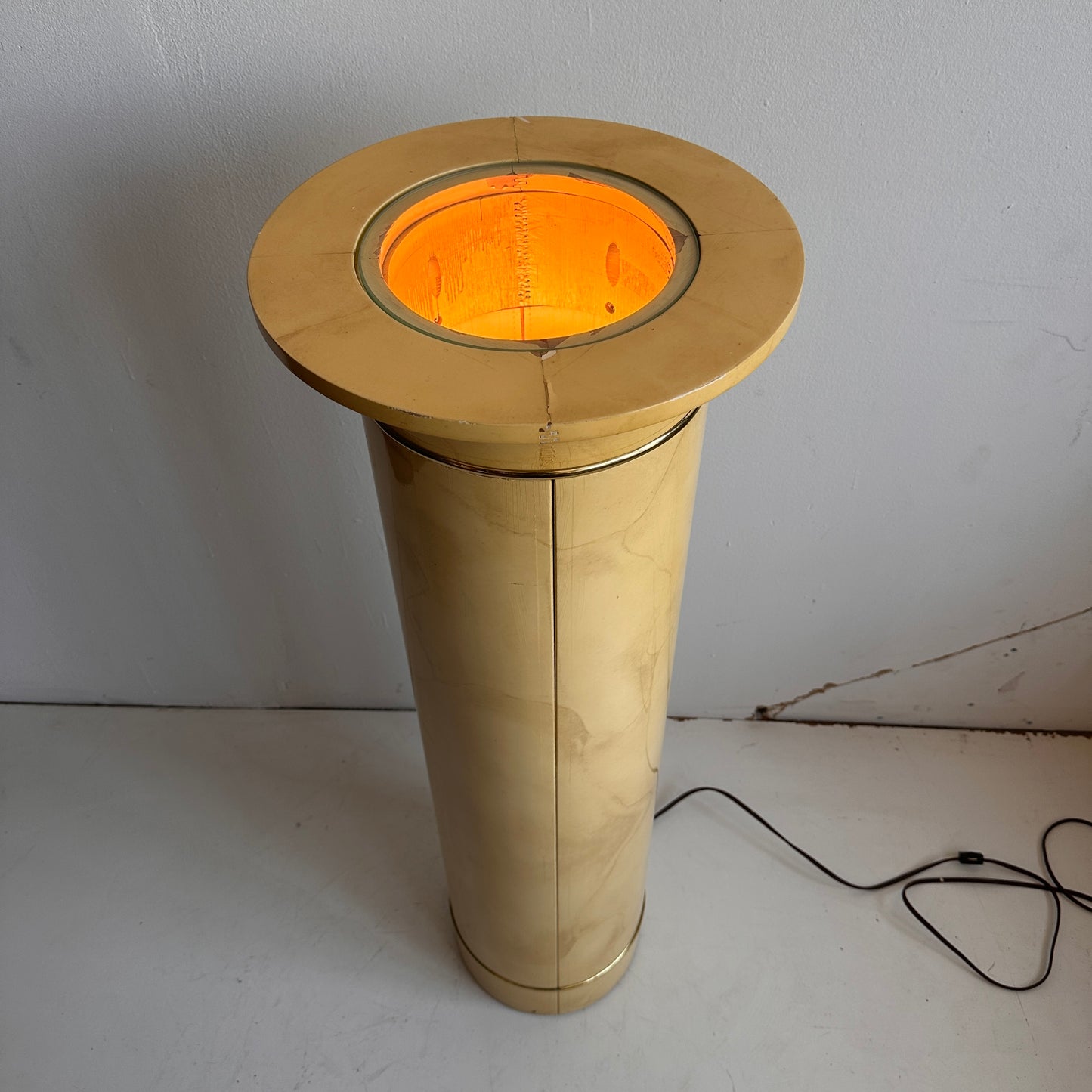 PD010 PREXEL PEDESTAL LAMP
