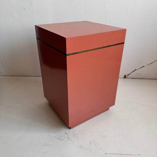 PD011 PINK & GOLD LAMINATE PEDESTAL