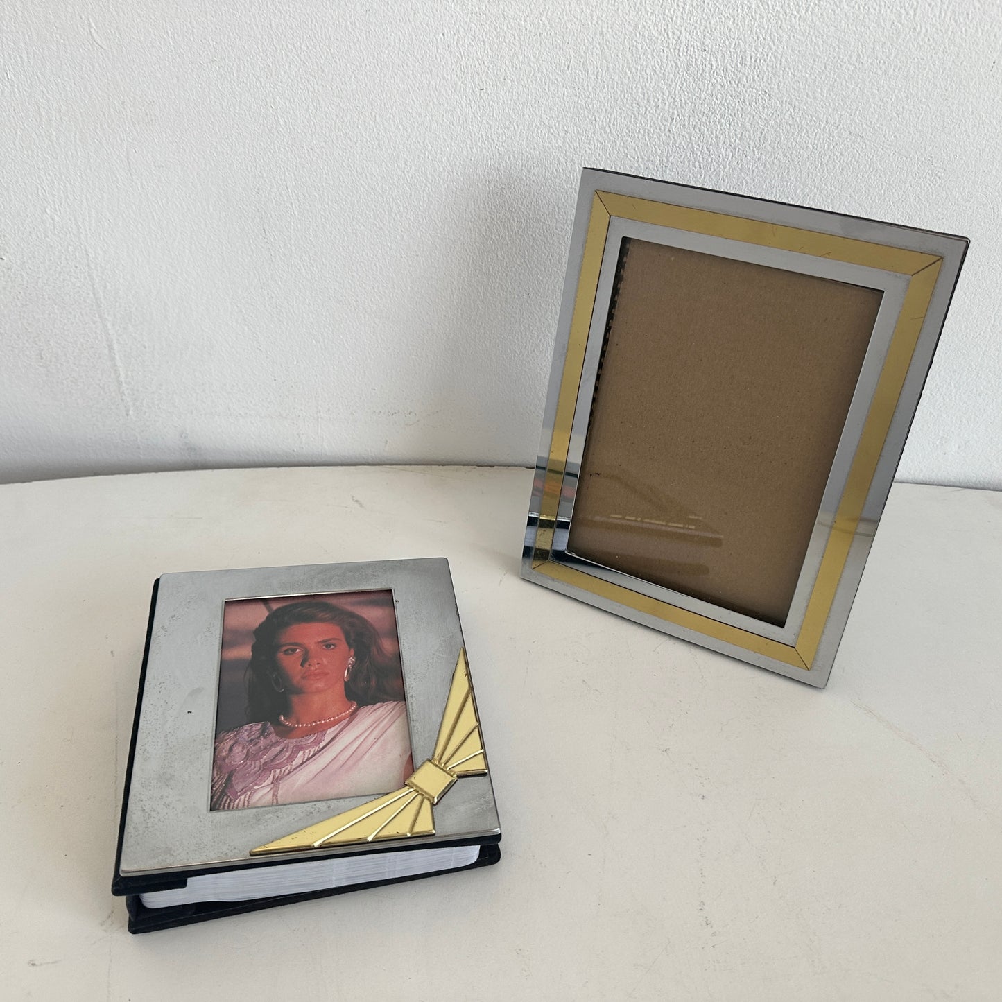 PF005 CHROME AND GOLD TABLETOP PICTURE FRAME AND PHOTO ALBUM