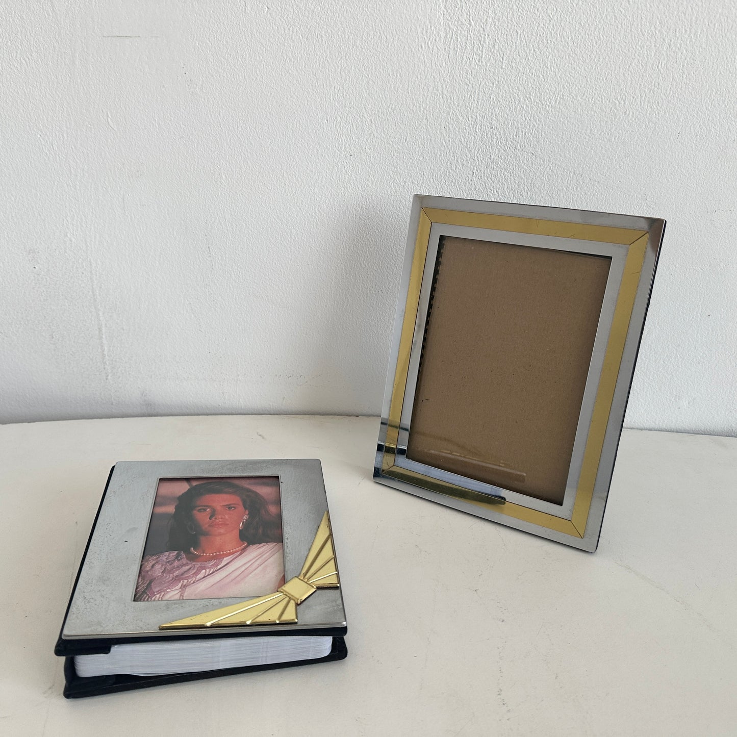 PF005 CHROME AND GOLD TABLETOP PICTURE FRAME AND PHOTO ALBUM