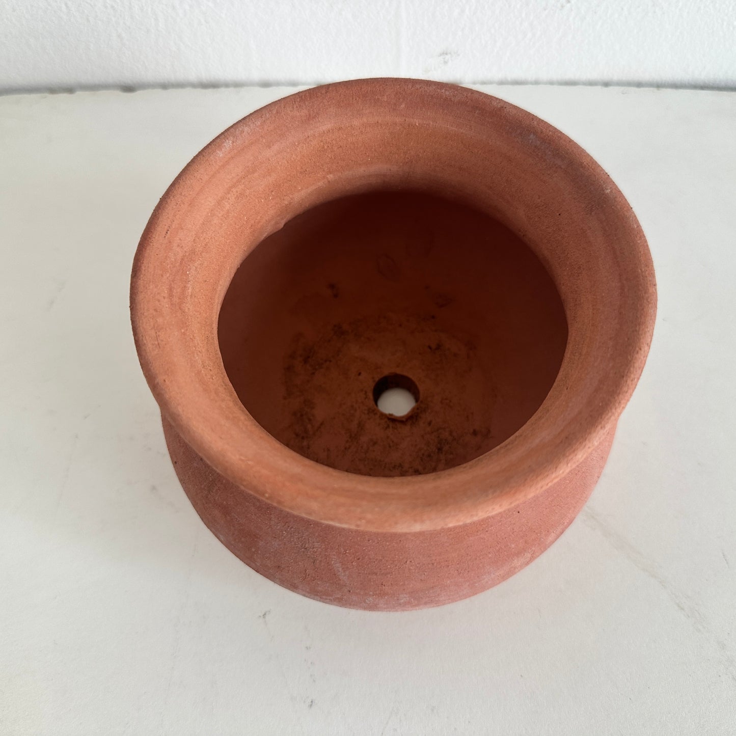PL012 SMALL TERRA COTTA PLANTER