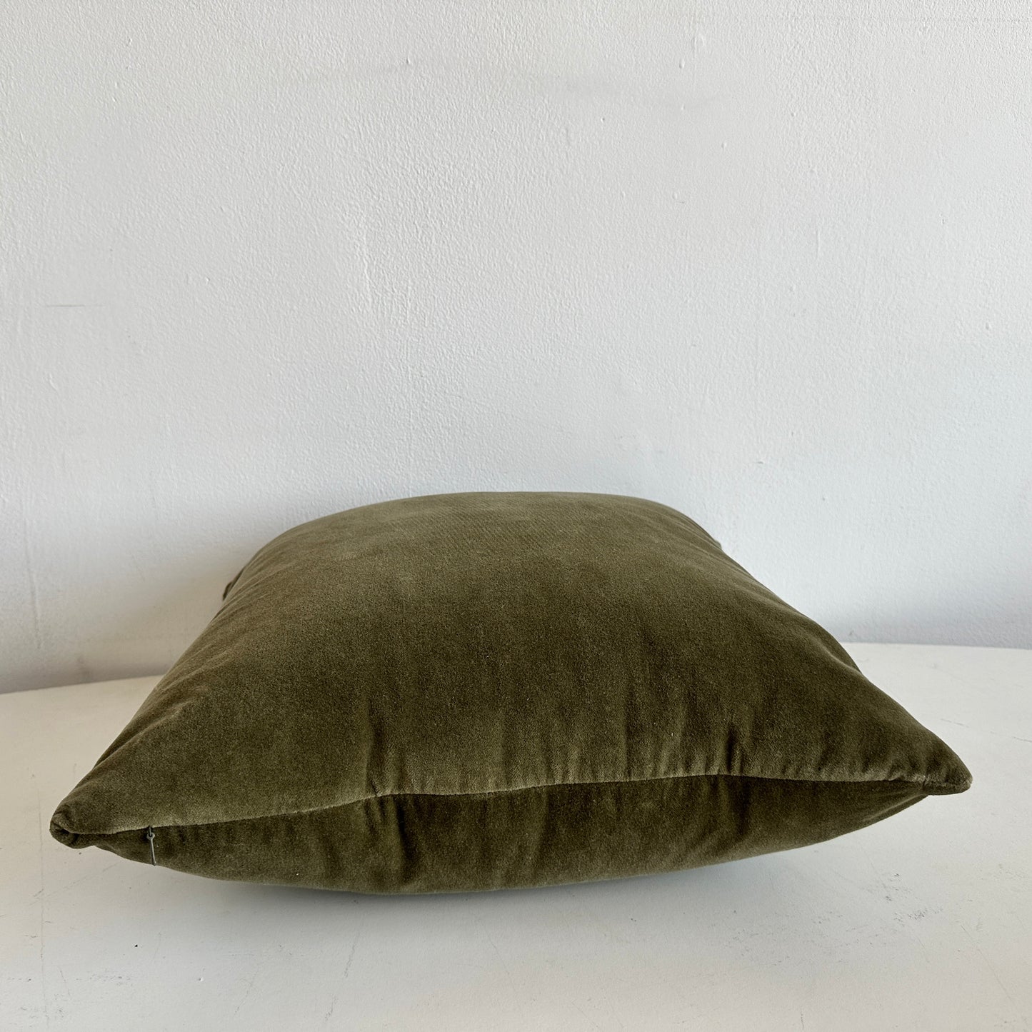 PW007 OLIVE GREEN VELVET PILLOW