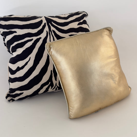PW038 ZEBRA AND GOLD PILLOW SET