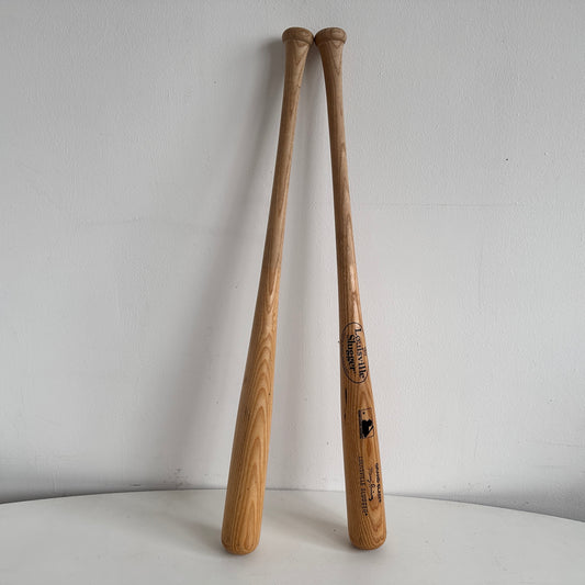 SP008 SET OF TWO LOUISVILLE SLUGGER BASEBALL BATS