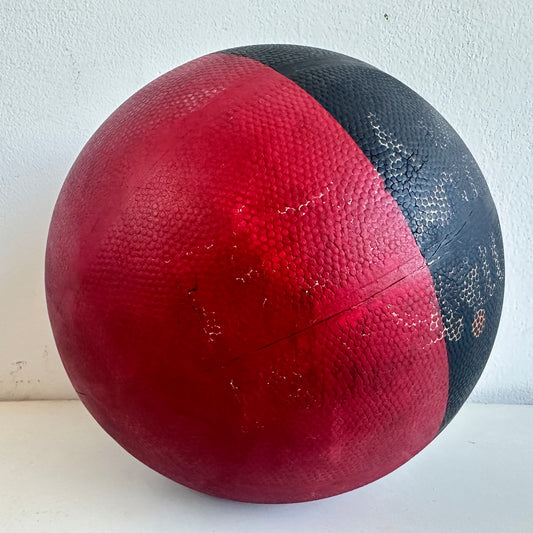 SP019 RED AND BLACK DISTRESSED BASKETBALL