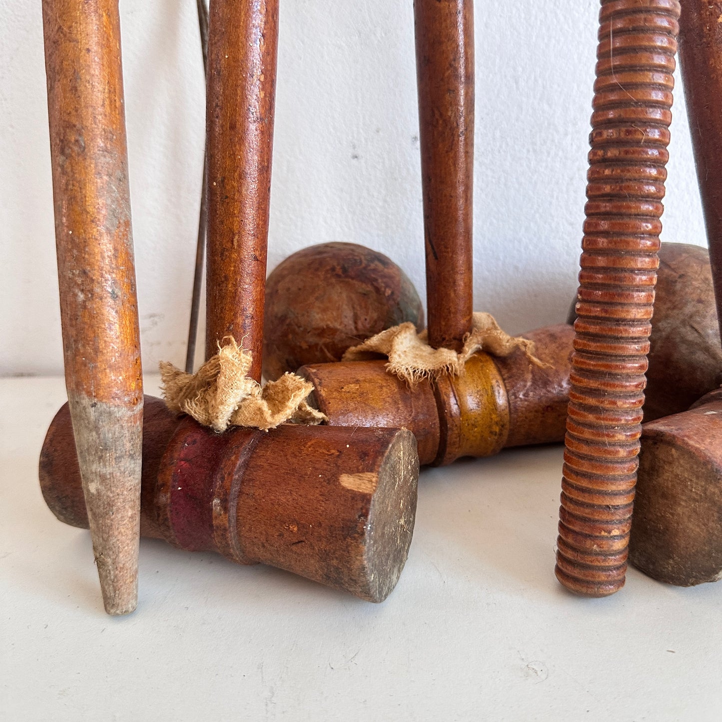 SP023 ANTIQUE CROQUET SET