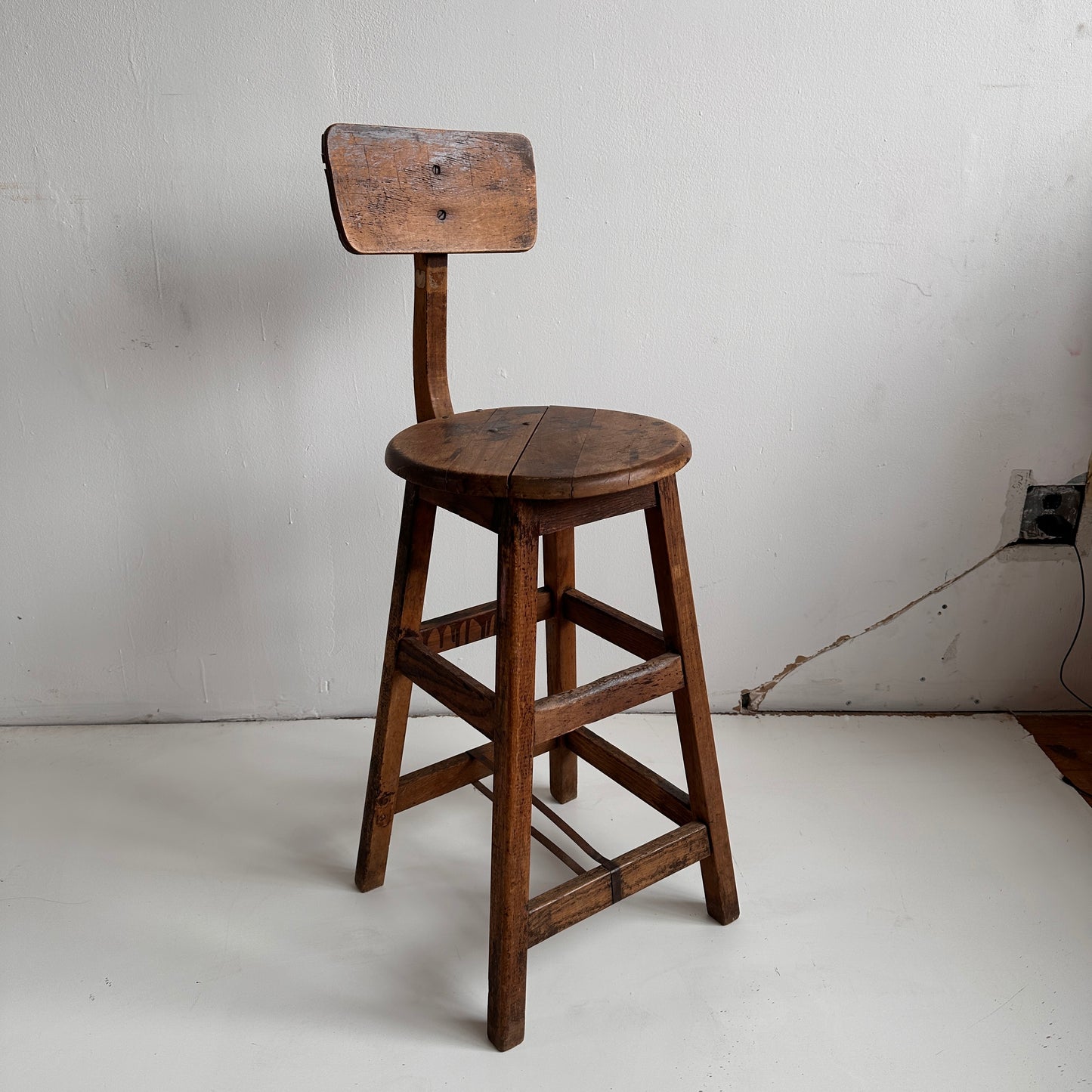 ST002 HUBIFFANY STOOL