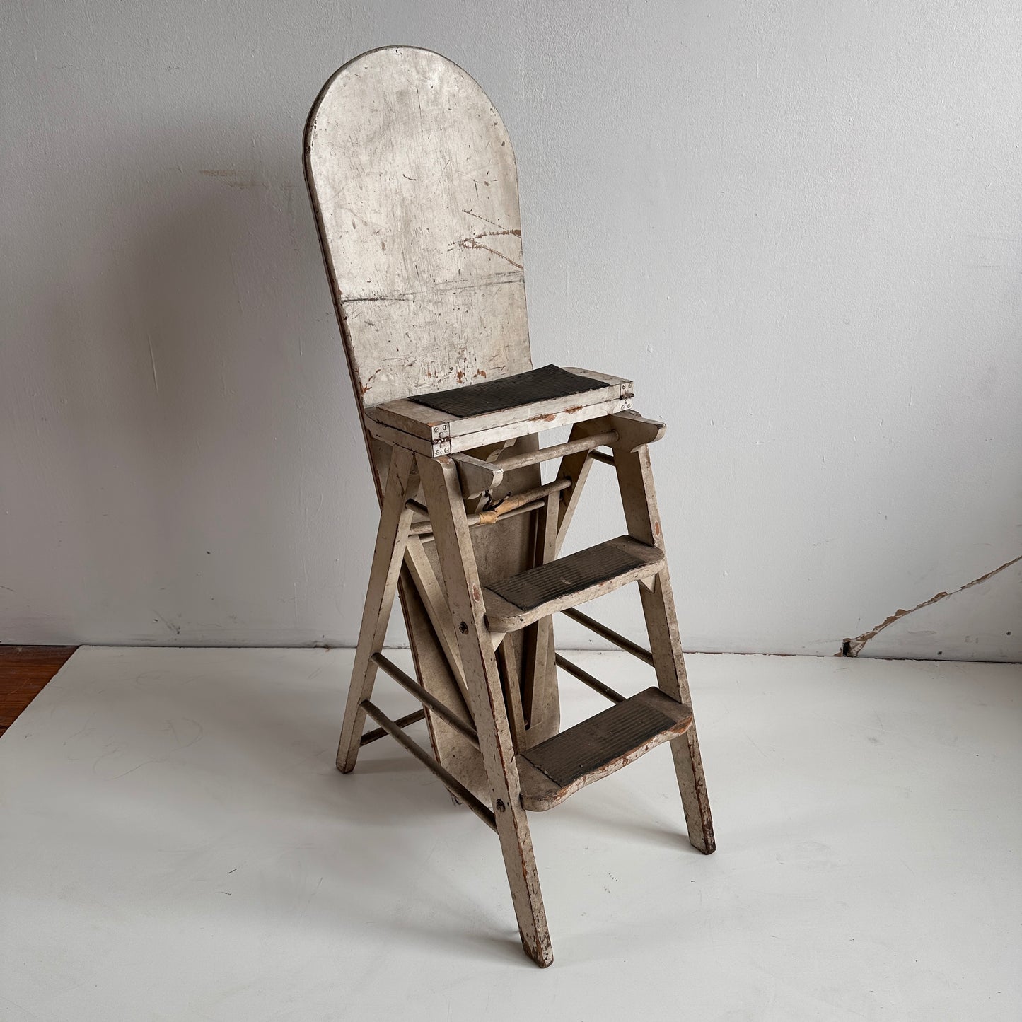 ST007 TRANSFORMER STOOL