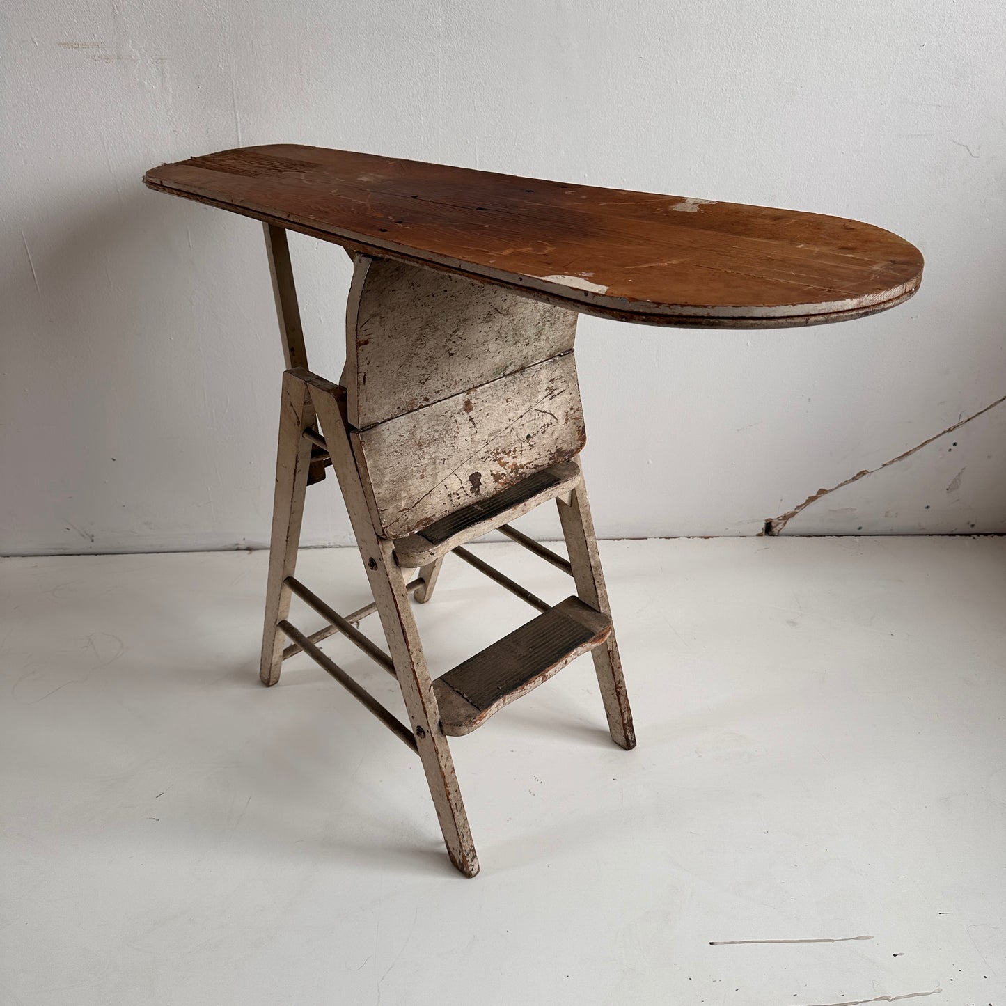 ST007 TRANSFORMER STOOL