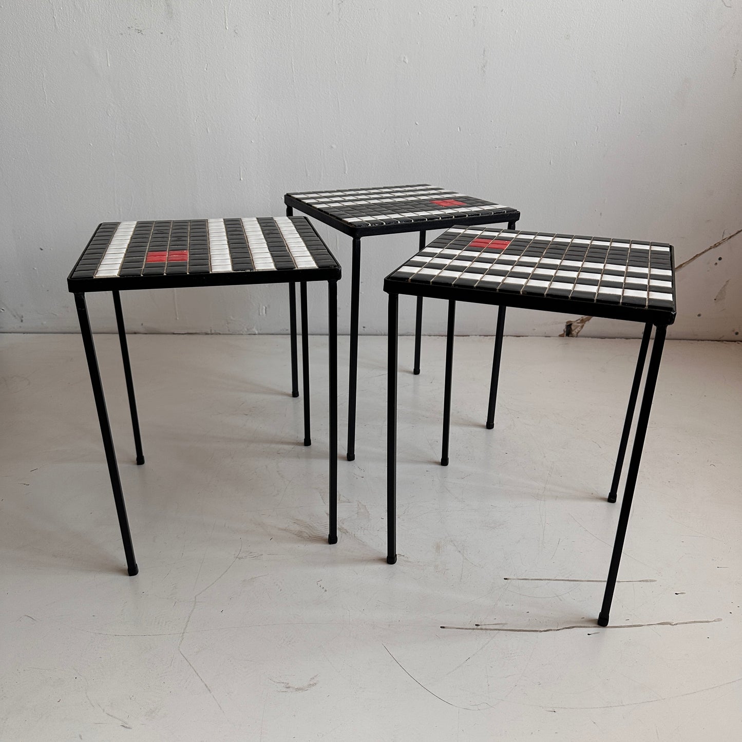 TB006 MODERNIST IRON FRAME & CERAMIC TILE TOP SIDE TABLES