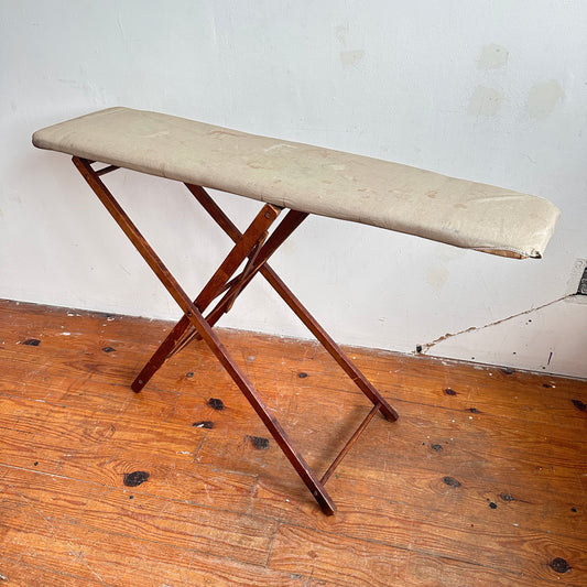 TB030 ANTIQUE IRONING BOARD