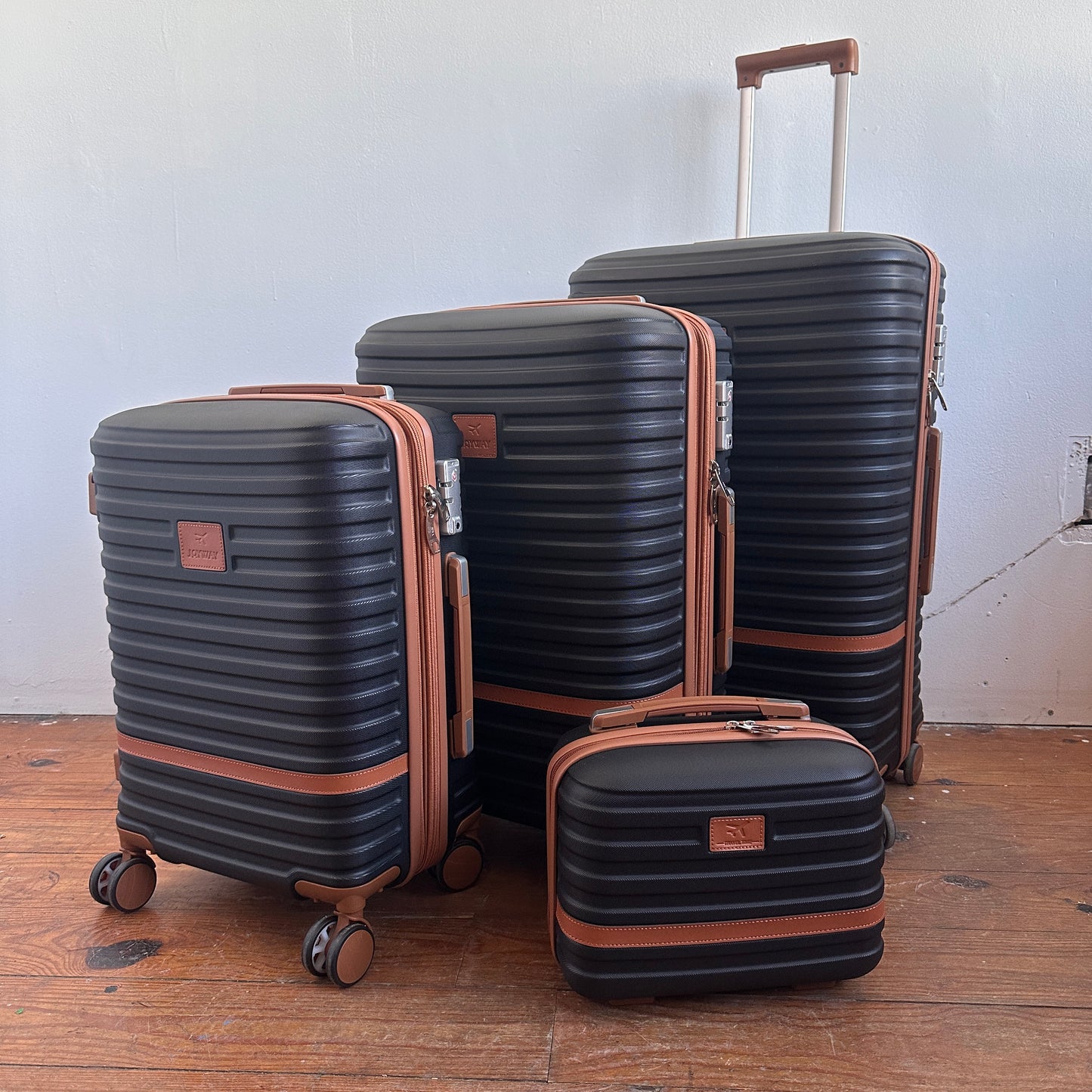 TL022 BLACK & BROWN LUGGAGE SET
