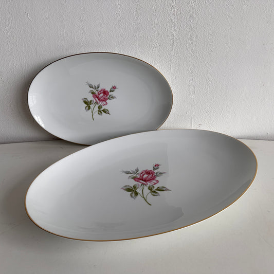 TT072 GOLD RIMMED WHITE PORCELAIN ROSE PLATTERS