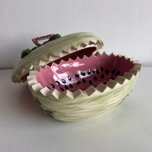 TT087 CERAMIC WATERMELON SERVING BOWL WITH LID