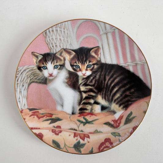 TT115 CERAMIC KITTENS PLATE