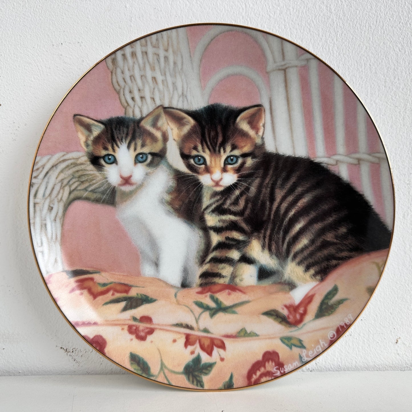 TT115 CERAMIC KITTENS PLATE