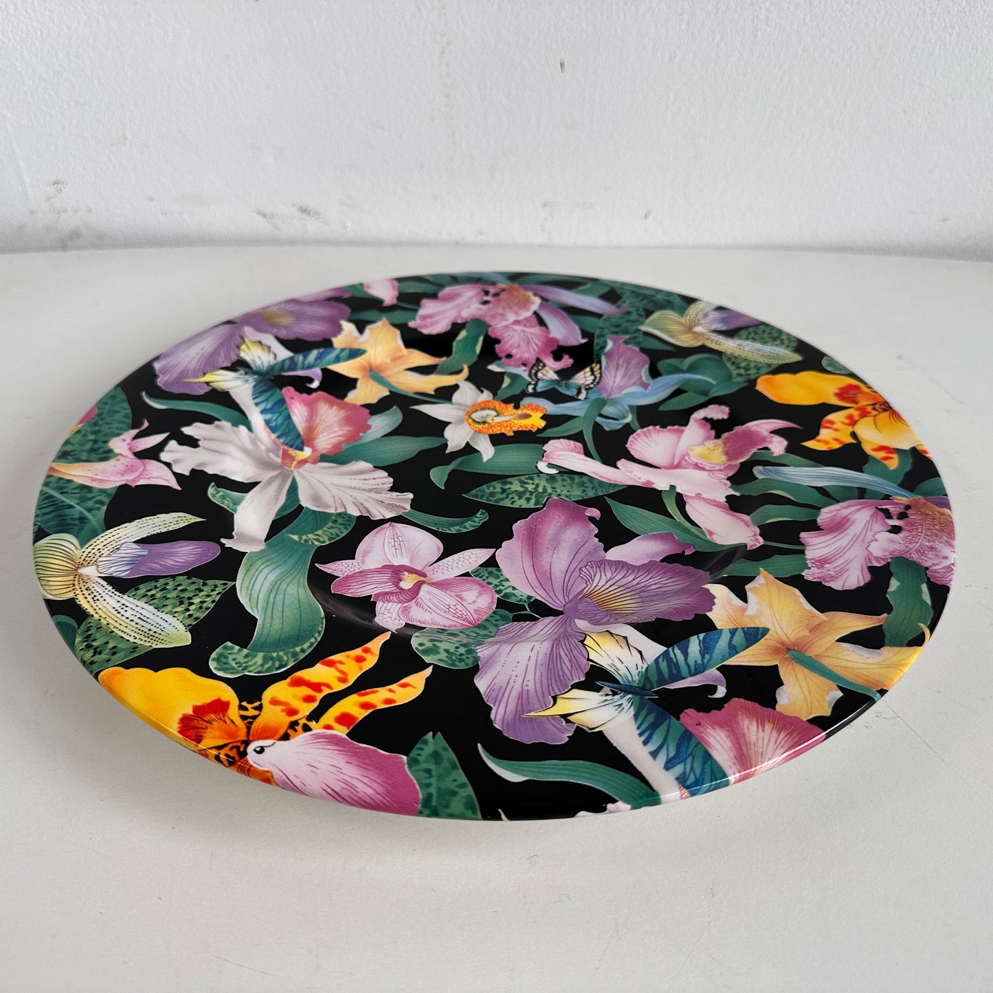 TT117 HAND PAINTED FLORAL PLATE